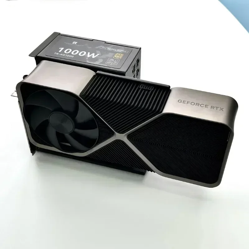 Notebook UT4G-BK7 External EGP - đánh giá và giá Gpu External Dock Egpu Thunderbolt 4